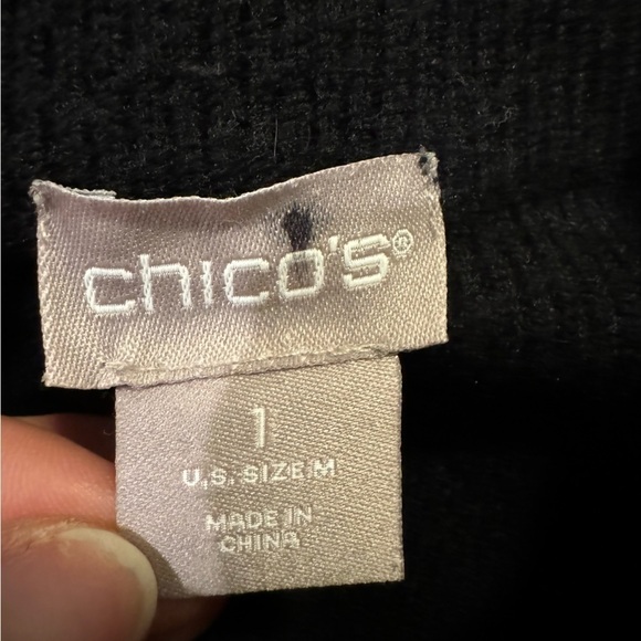 Women’s Black Crewneck Chico’s Sweater - Picture 5 of 10